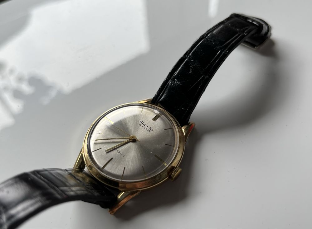 Zegarek mechaniczny ADRIA