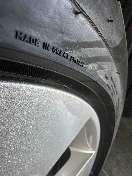 Нові ОРИГІНАЛЬНІ диски R20 для JAGUAR I‑PACE в зборі з зимовими шинами