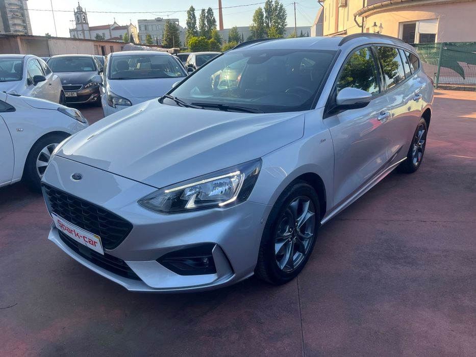Ford Focus SW 1.0 EcoBoost ST-Line