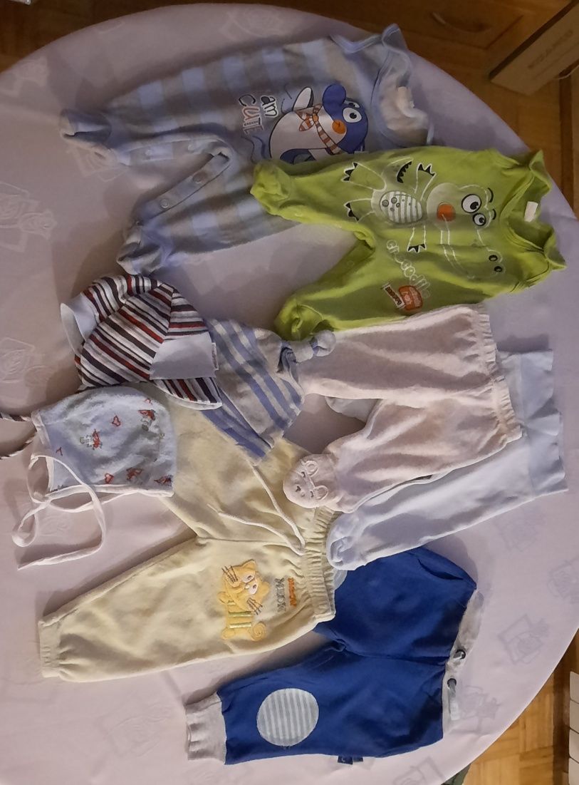 Paka ubranek dla chłopca 56 cm