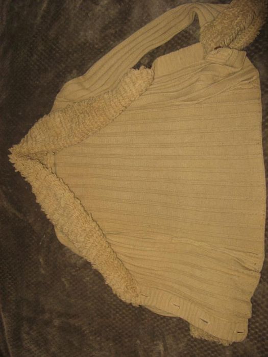 sweter z PRL * beż * bombowy sweterek * kołnierz * moda PRL