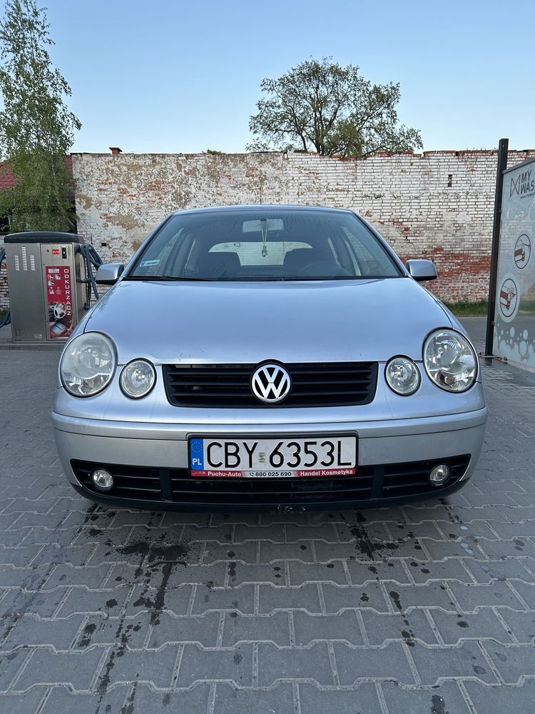 Volkswagen Polo 1.4 benz 2003r