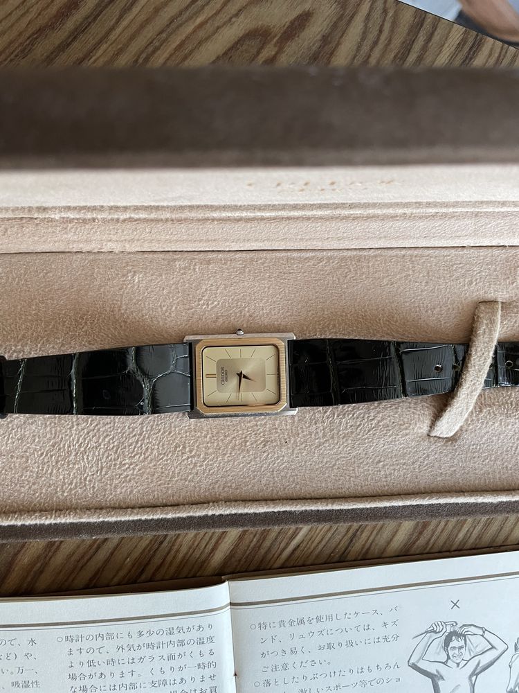 Credor - 1981 rok ! JAPAN - gold 14k złoty bezel - ultra cienki 3 mm!!