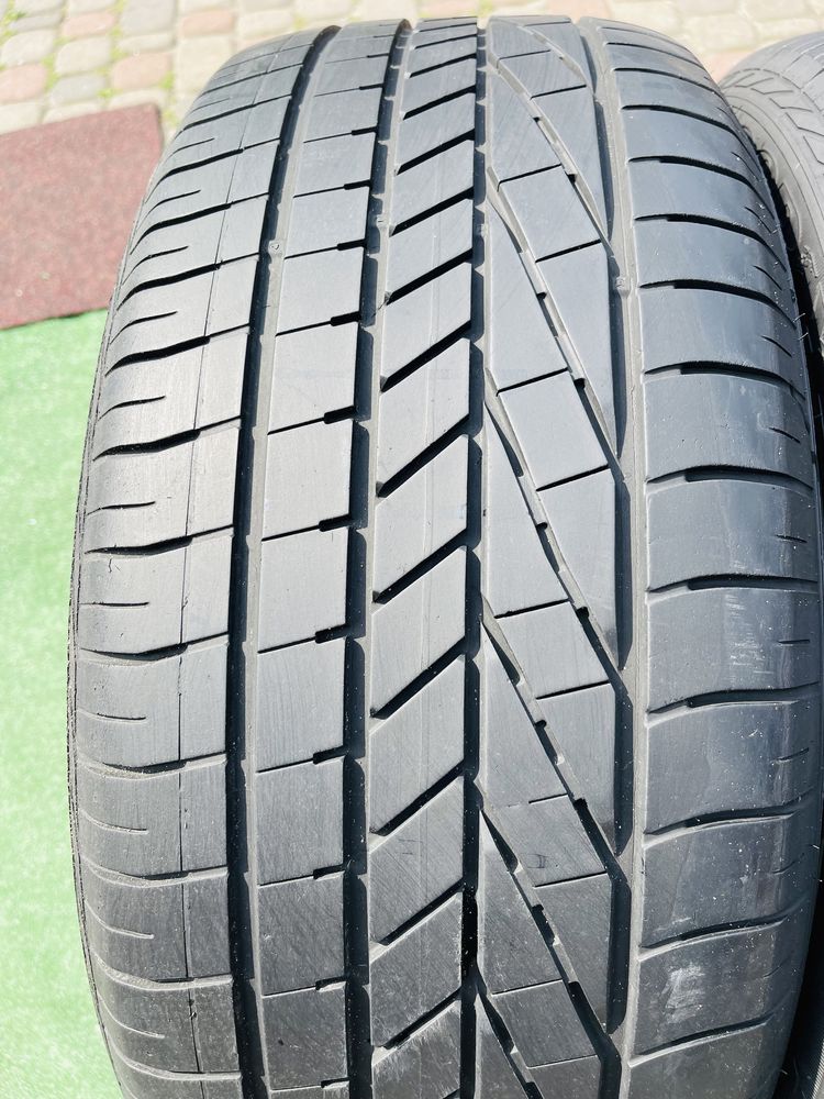 Літні шини 255/45 R20 (101W) Good Year 2017p