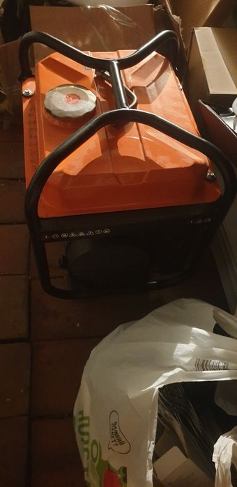 Інверторний генератор Majster Polska MP-0650. 2,5 кВт.