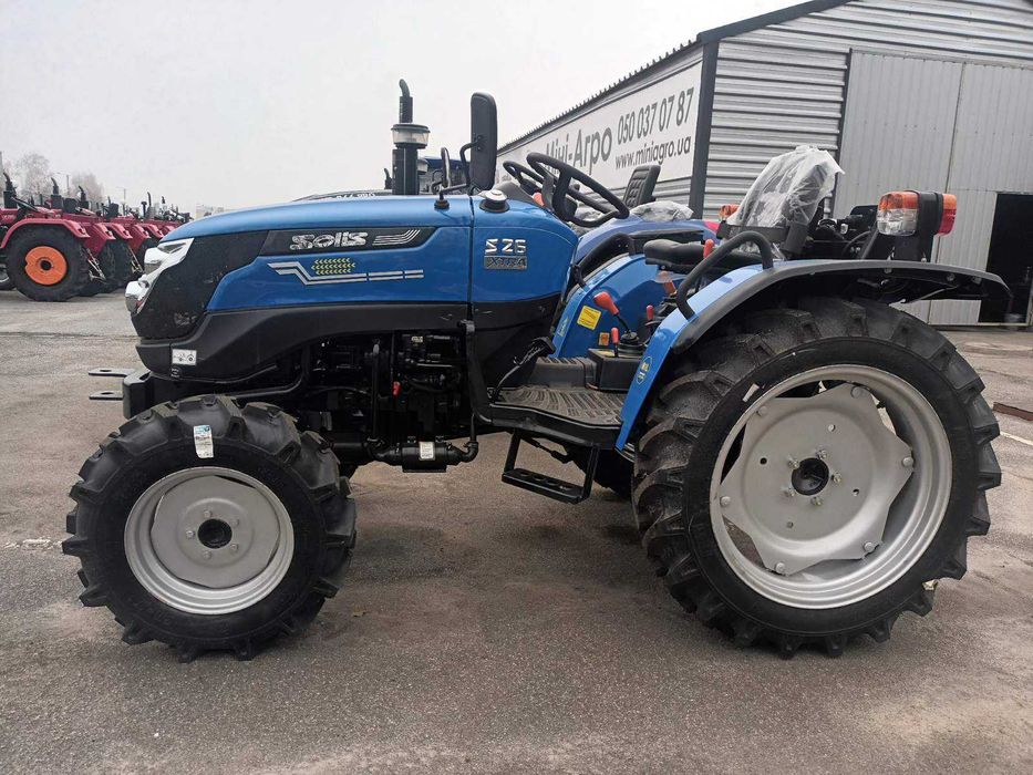 Мінітрактор SOLIS 26 XTRA