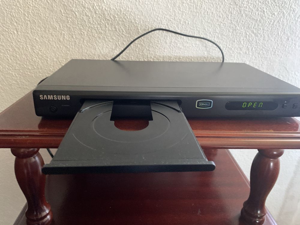 Leitor de DVD Samsung.