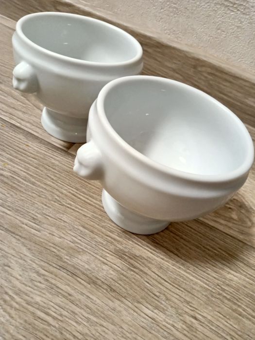 Кавоварка,вінтажні піали або кашпо