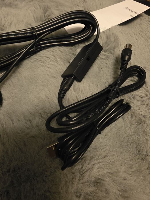 Antena pokojowa cyfrowa