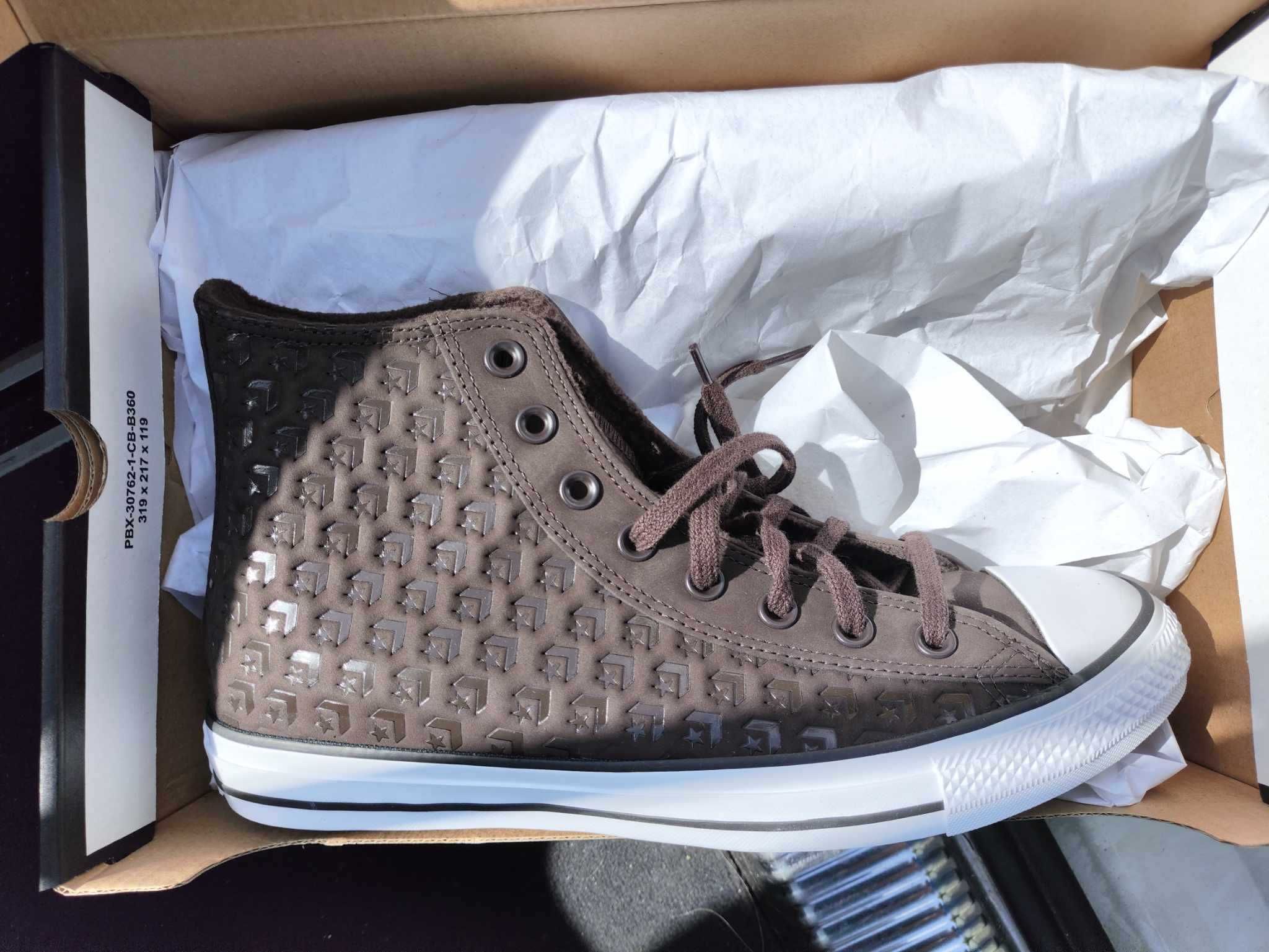 Sapatilhas Converse All Star novas