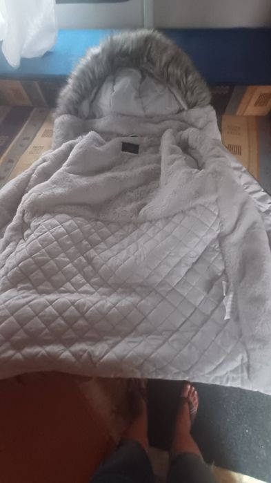 Kispo ou parka como nova