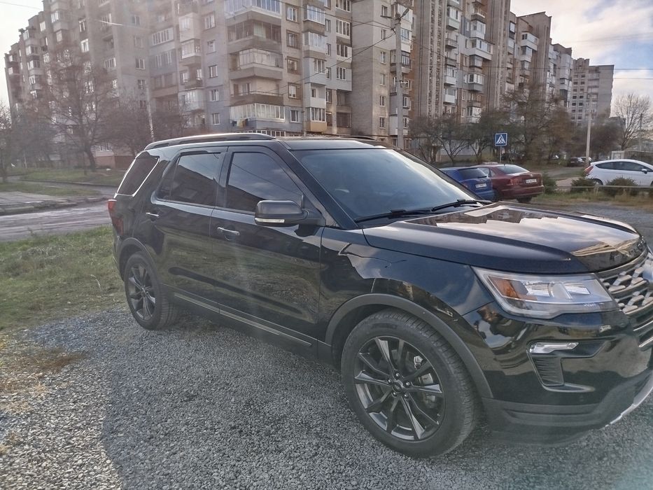 Продам автомобіль Ford explorer