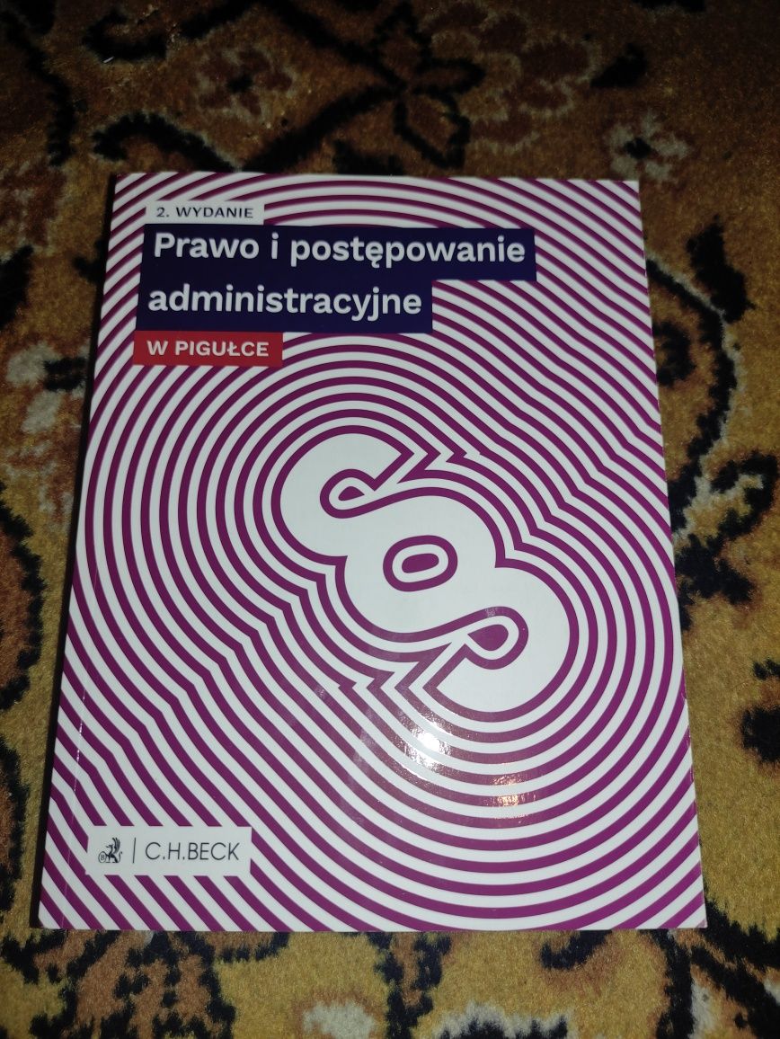 Prawo i postępowanie administracyjne