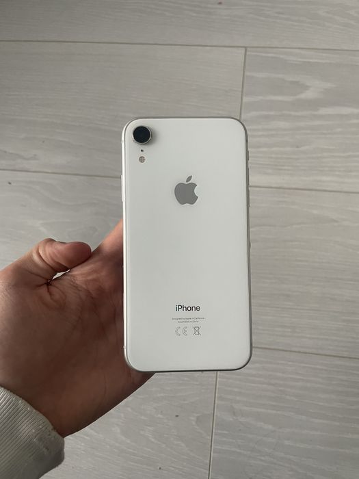 Айфон xr apple..