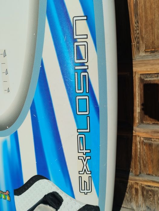 Sprzedam deskę widsurfingową Mistral Explosion 145 l
