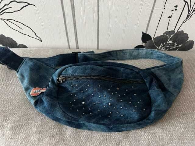 Сумка на пояс женская