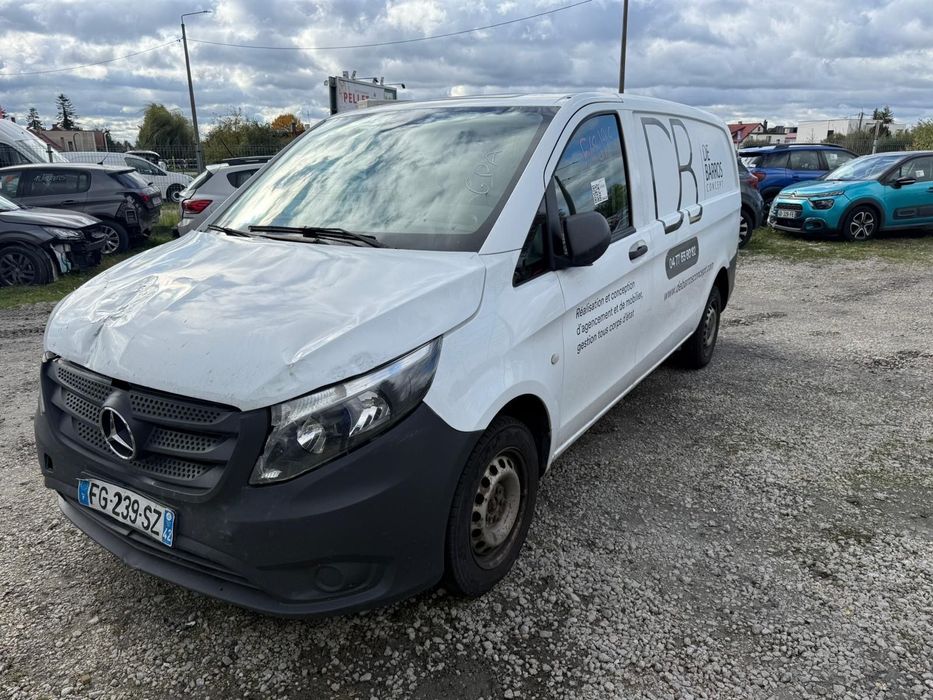 Mercedes-Benz Vito  1.6 Dci 115 KM długi klima 3-osobowy