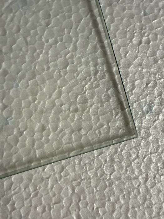 Półka szklana łazienkowa przezroczysta bezbarwna szkło 4 mm 26x26 cm