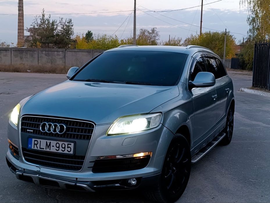 Продам Ауди Q7 diesel 3.0
