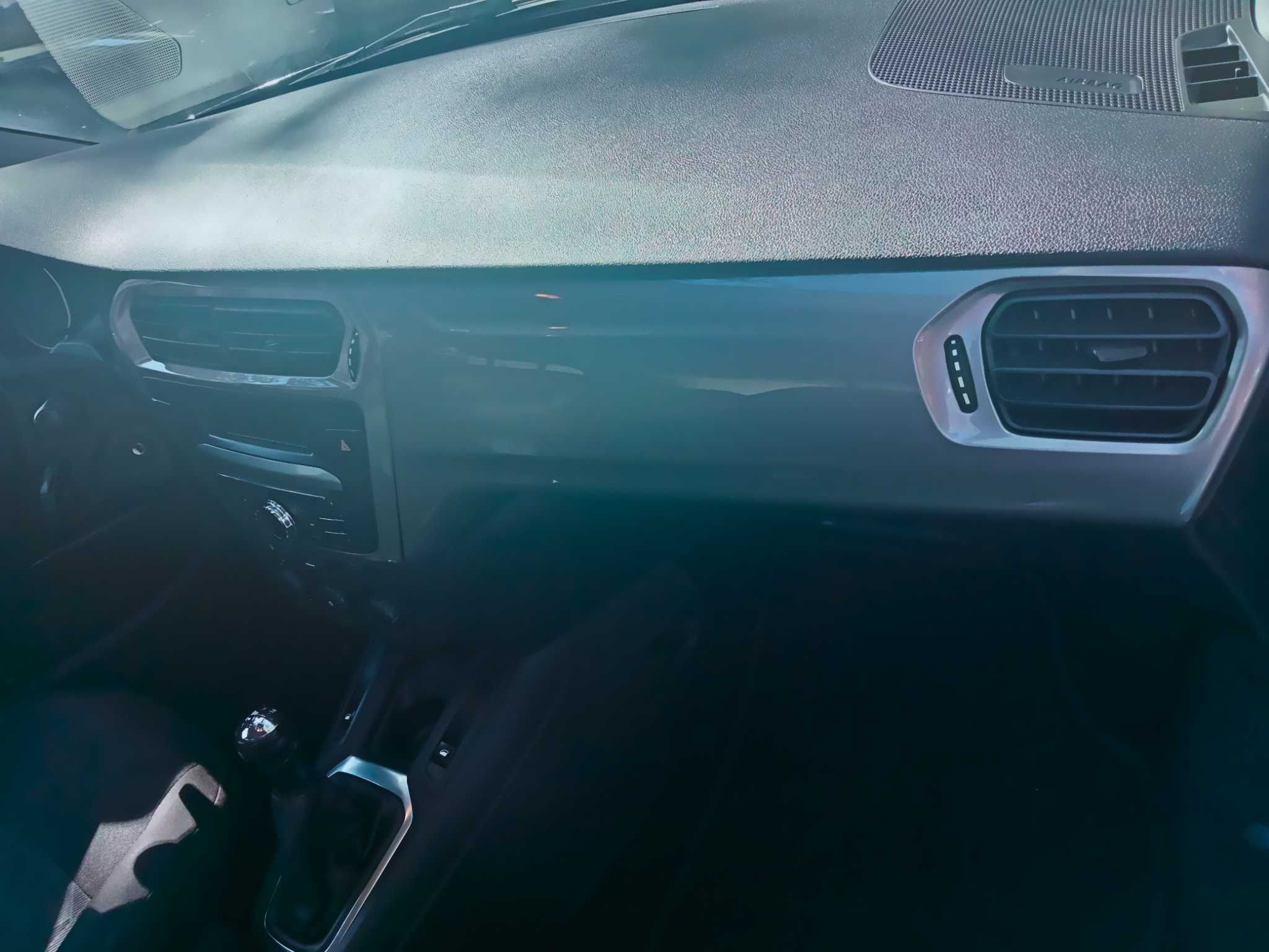 Citroën C-Elysée econômico, espaçoso, confiável, oportunidade única!
