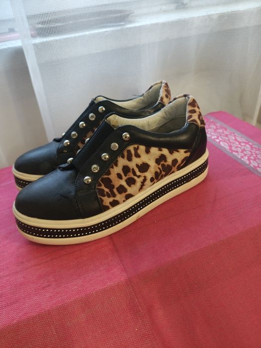 Mokasyny wsuwane 38 że