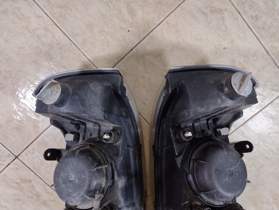 Land Rover Freelander Lift lampa reflektor prawy lewy Europa komplet