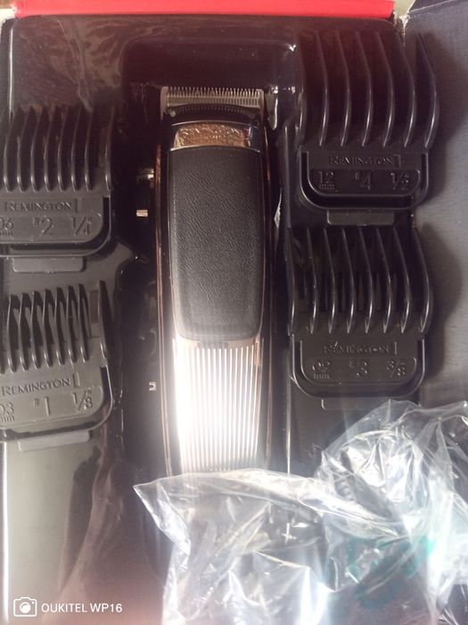 Машинка для стрижки волосся