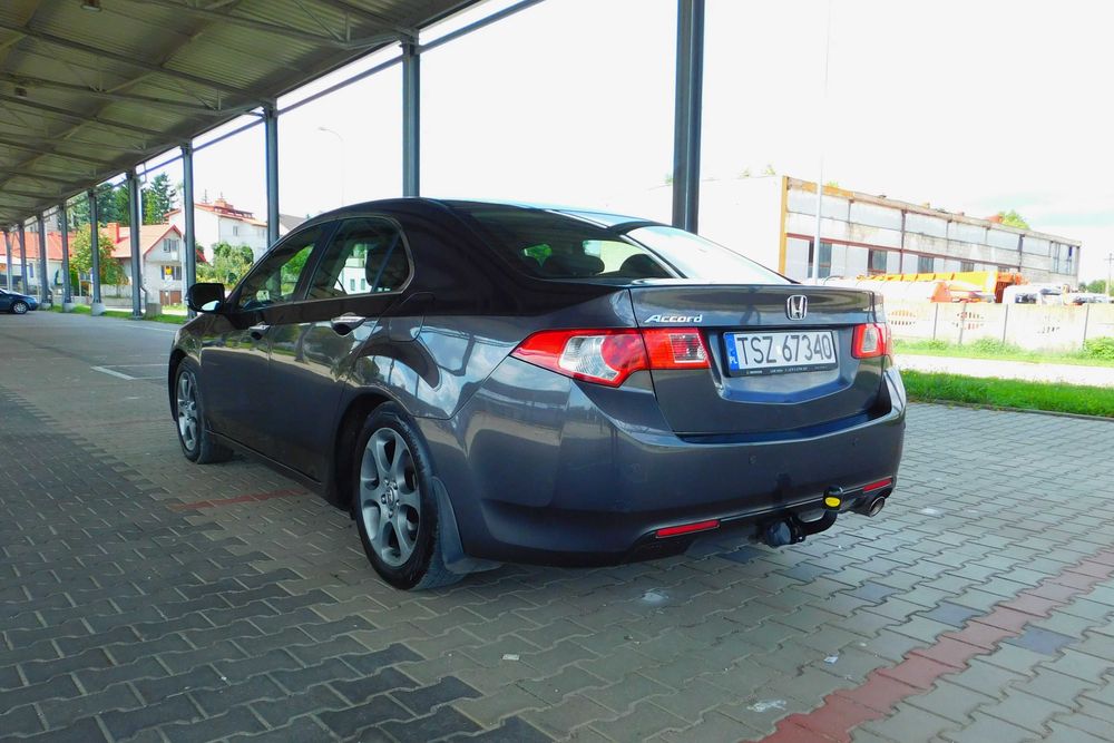 Honda Accord 2.0 Elegance