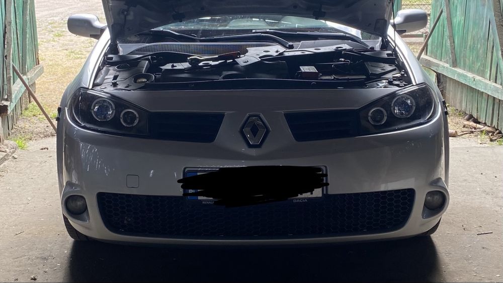 Zderzak reno megan 2 + lampy