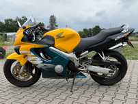 Honda CBR F4 1999r.