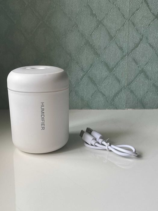 Зволожувач повітря — компактний, стильний та тихий Humidifier.