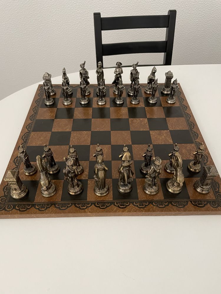 Vendo xadrez italiano peças aço inoxidavel