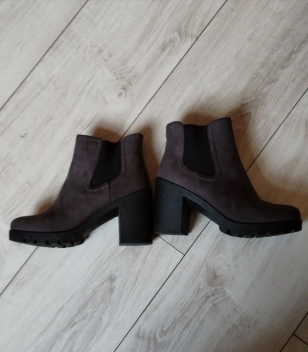 Nowe botki Deichmann zamsz