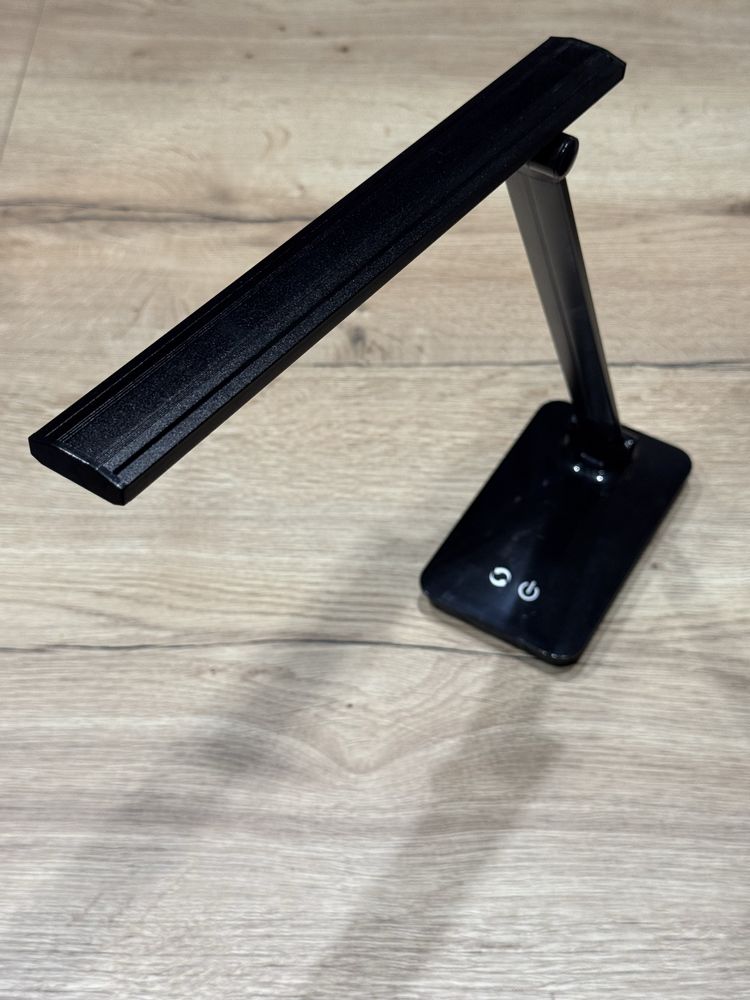 Lampa bezprzewodowa