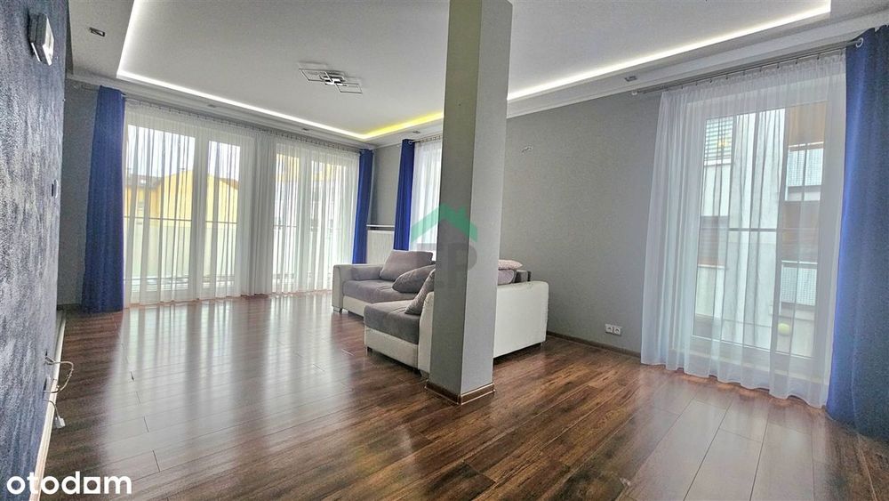 Trzy pokoje na pierwszym piętrze