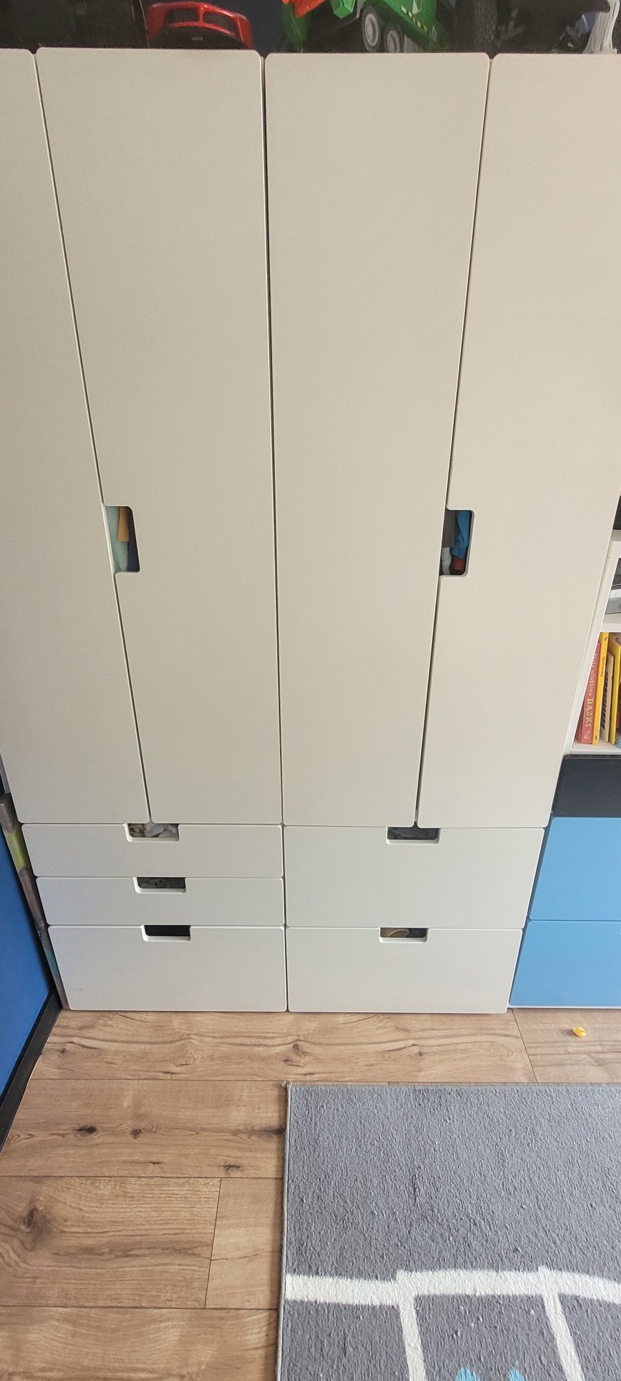 Meble dziecięce IKEA stuva białe niebieskie łóżko biurko mebelki