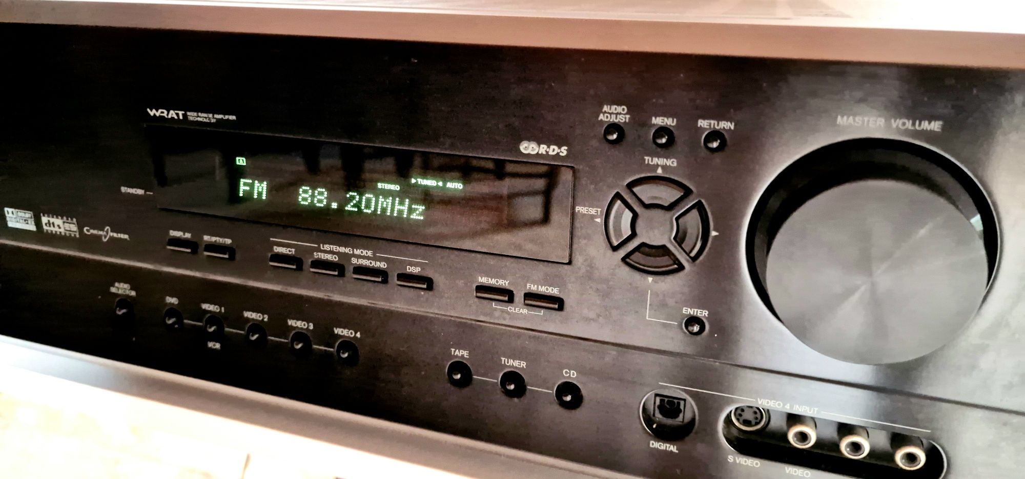 Amplificador AV 5.1 ONKYO SR-600E