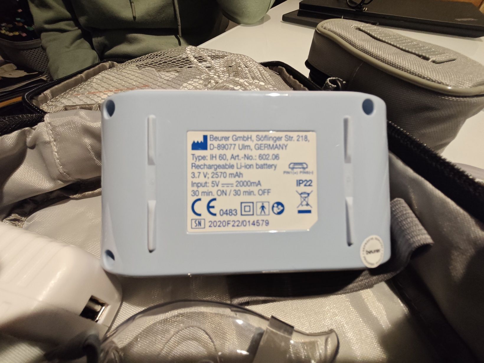 Beurer IH 60 inhalator, cichy i przenośny inhalator z akumulatorem do