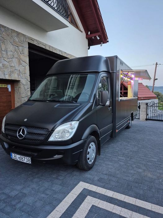 Mercedes-Benz Sprinter  Mercedes-Benz Food truck Samochód gastronomiczny Sklep-bar