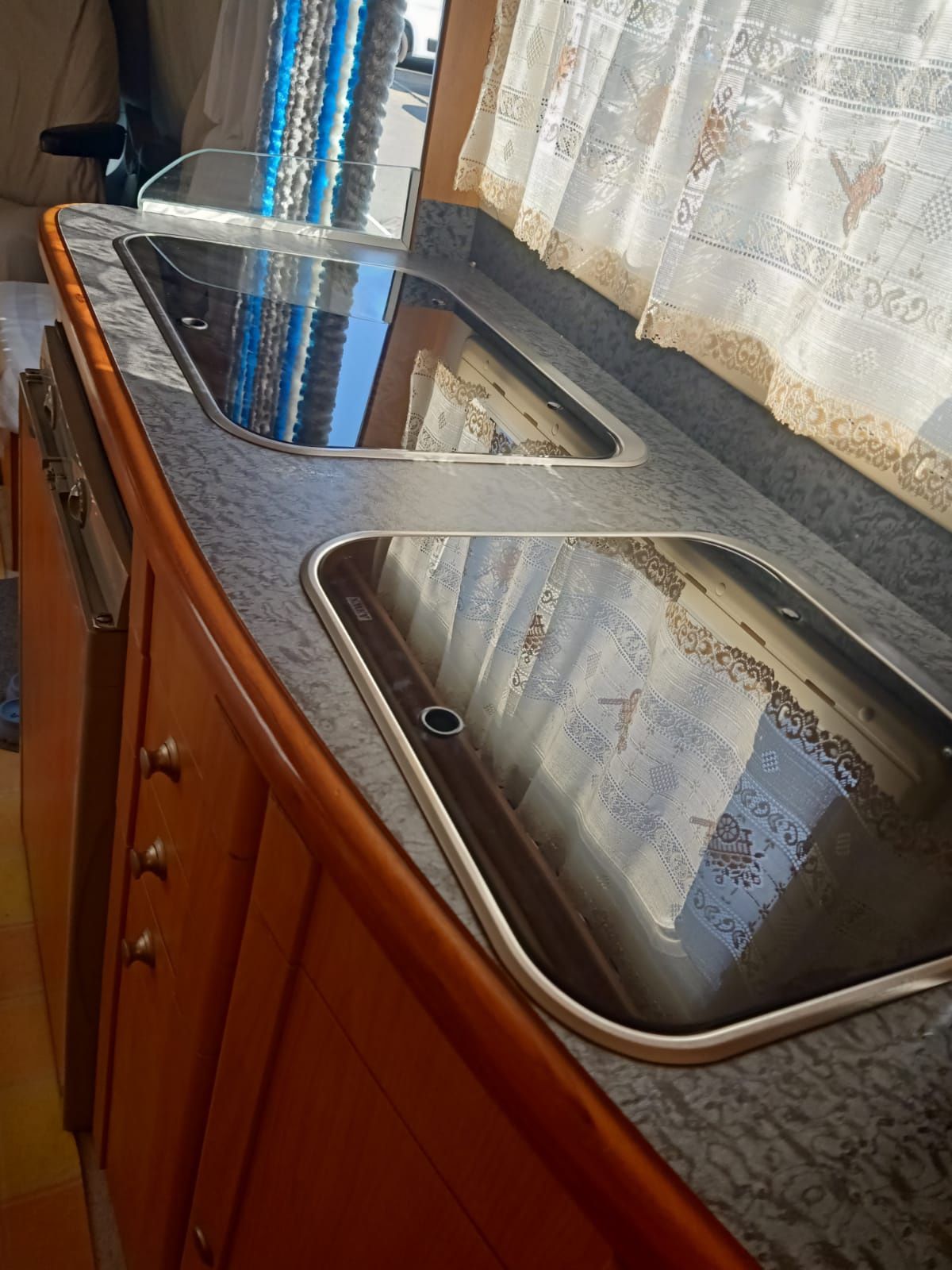 Venda de autocaravana integral