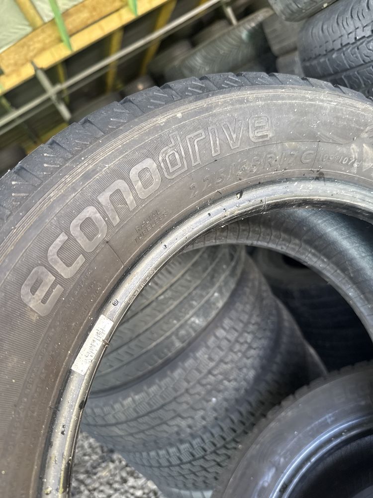 Шини резина 225/55/17 c r17c Dunlop пара літні