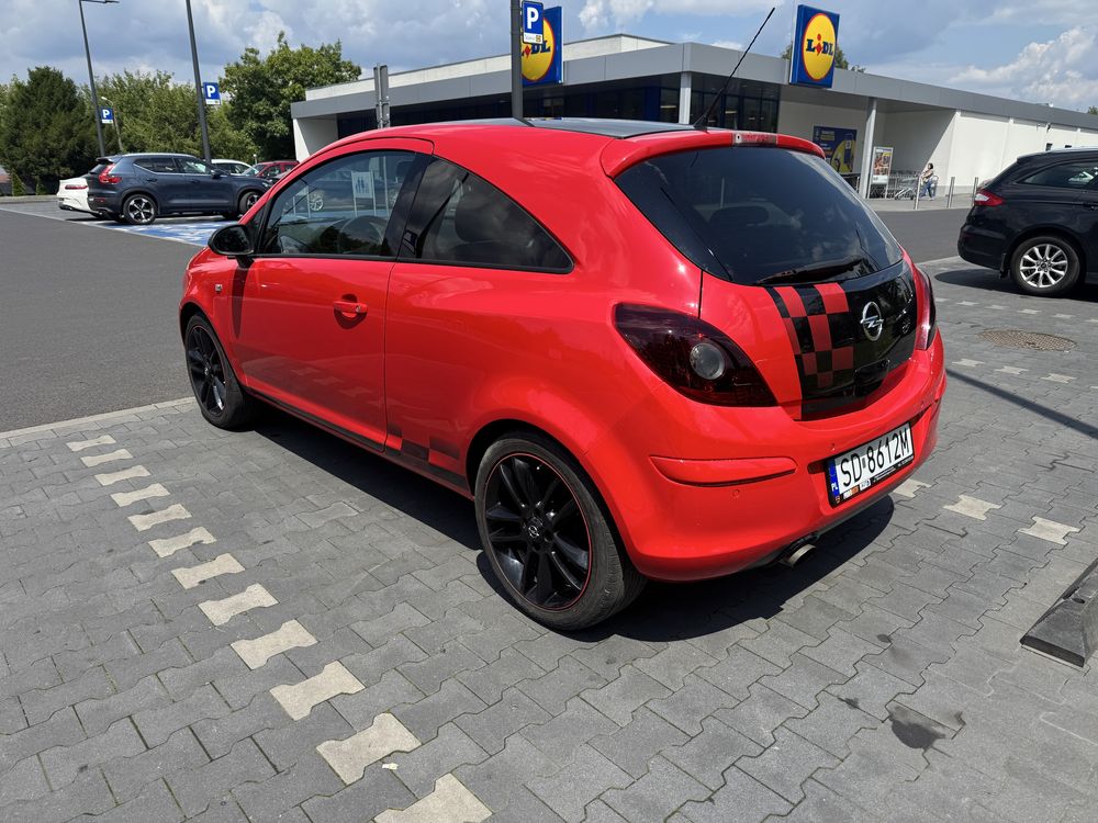 Opel Corsa D 1.4 101KM Color Race