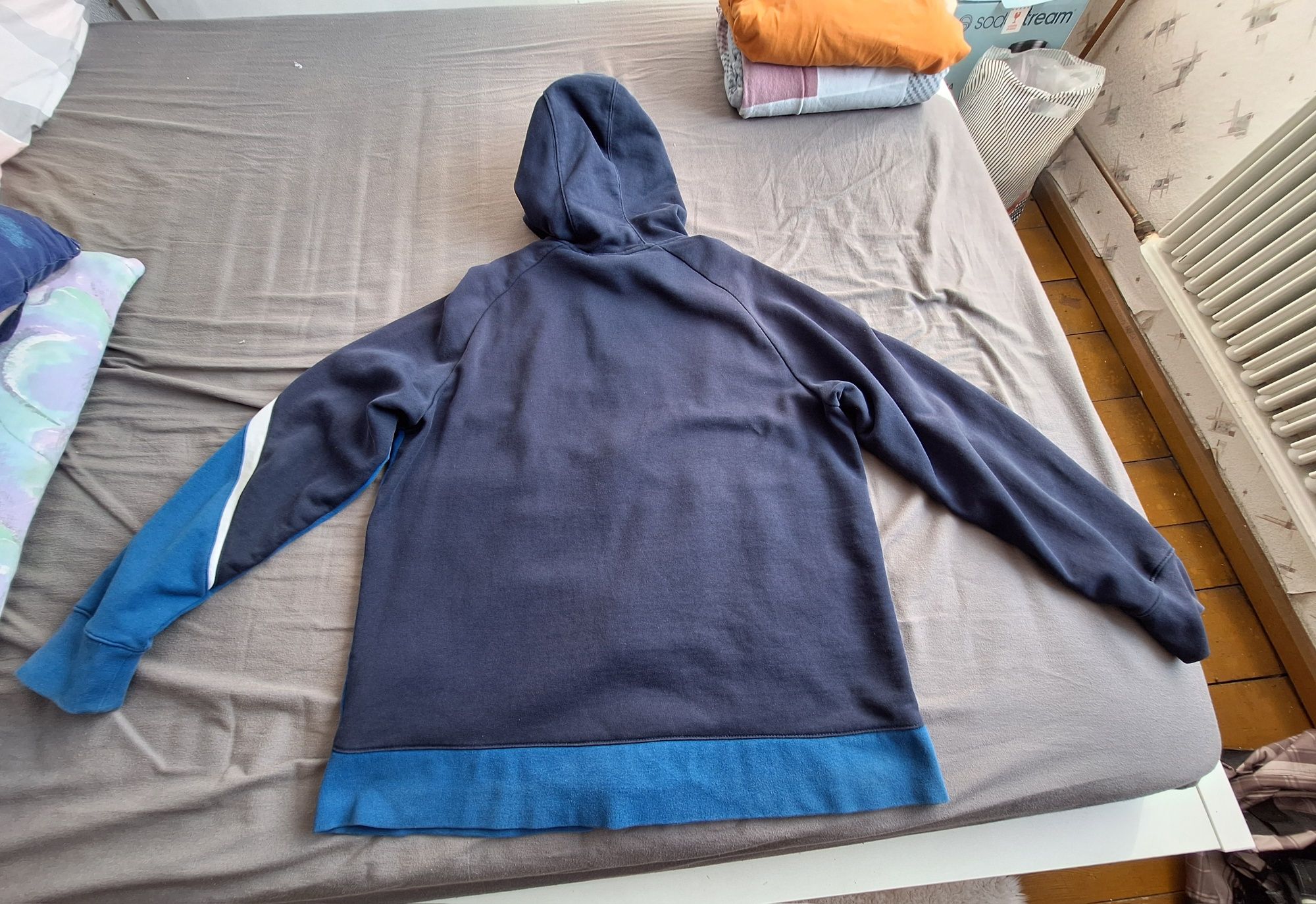 Bluza "Nike Swoosh"