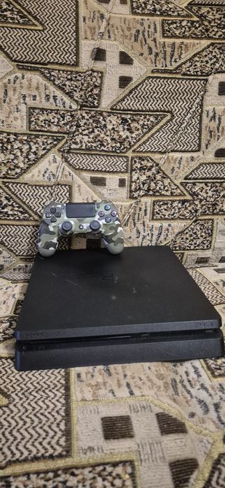 Ps4 slim + 2 гри