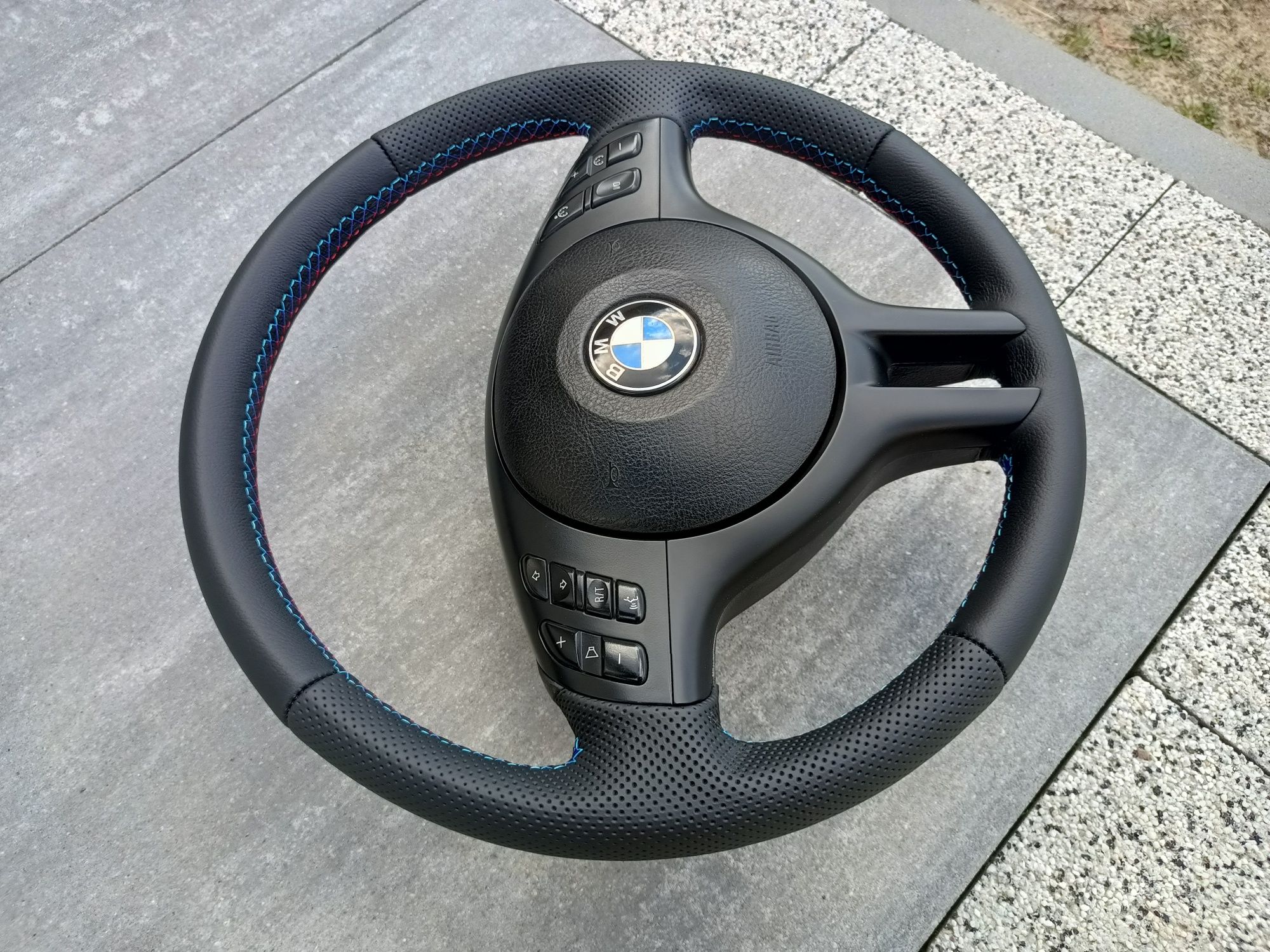 Jak nowa kierownica Sport pakiet z multifunkcją BMW E46 E39 E38 X5 E53