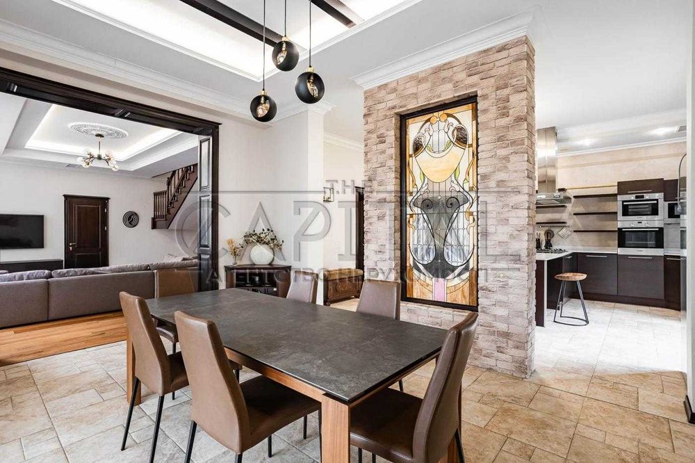 3-этажный Дом (500м2) 30 соток, с шикарным бассейном, Лесники