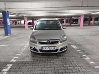 Opel Zafira B, 2006r  Przebieg 268 000 km.  1,9 tdi, 120 KM