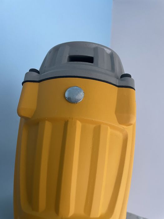 Dewalt нейлер пневматичний