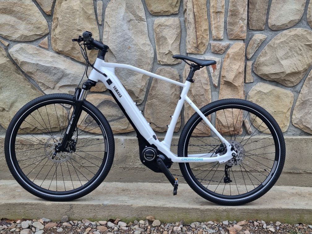 Електровелосипед Yamaha Hybrid Cross-core пробіг 180