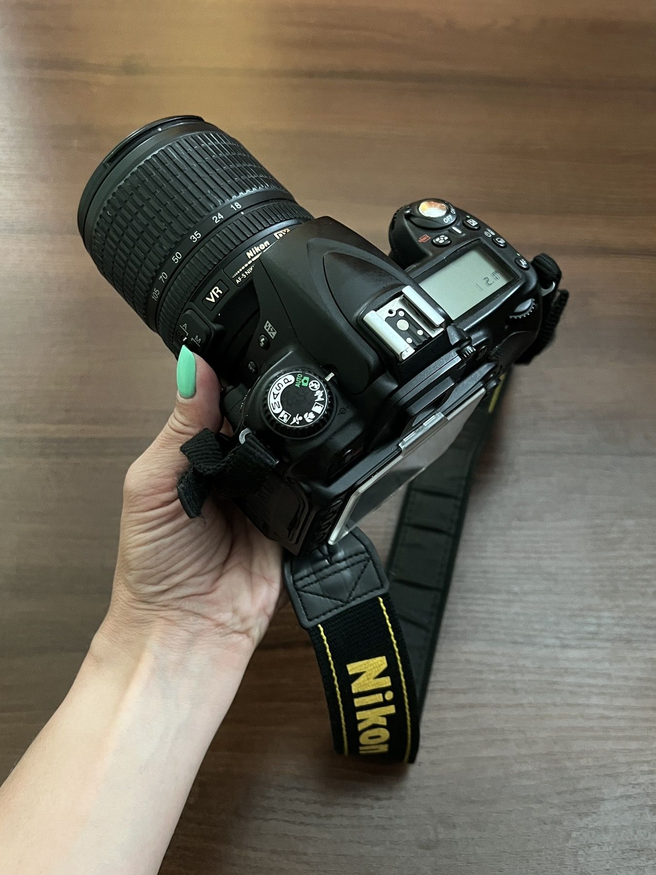 Зеркальный фотоаппарат Nikon D 90,  Nikon SB-800,  Nikon 50 mm

Зеркал